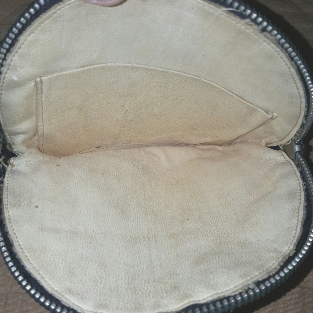 Early Embroidered Round Seed Glass Beaded Purse - Picture 3 of 3